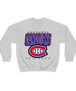 Montreal Canadiens Vintage 90's NHL Sweatshirt T-Shirt for Hockey Lovers