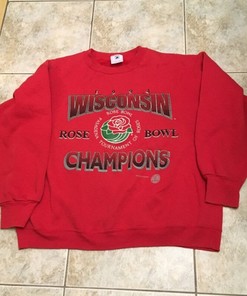 Must-Have Retro NCAA Shirts: Vintage Wisconsin Badgers 1994 Rose Bowl Champions Sweatshirt for Fans