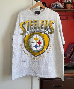 NCAA 1994 Pittsburgh Vintage Style Sweatshirt T-shirt - Ideal Gift for NFL Fans