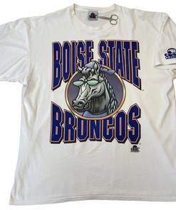 NCAA 1996 Boise State Broncos Vintage Style Sweatshirt T-shirt - Ideal Gift for NFL Fans