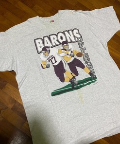 NCAA 1996 Manheim Central Batons Offense Vintage Style Sweatshirt T-shirt - Ideal Gift for NFL Fans