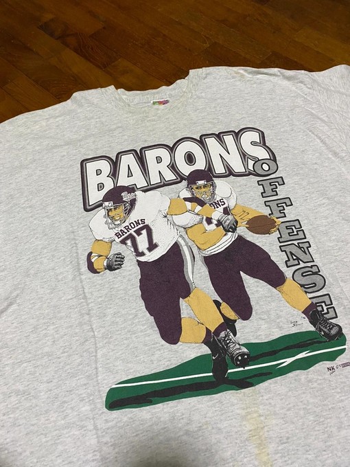 NCAA 1996 Manheim Central Batons Offense Vintage Style Sweatshirt T-shirt - Ideal Gift for NFL Fans - Image 2