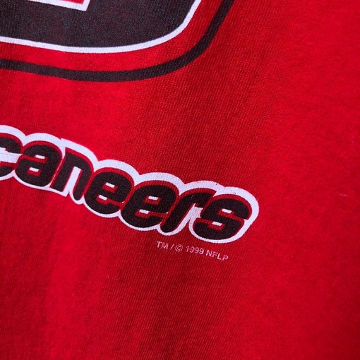 NCAA 1999 Tampa Bay Buccaneers Vintage Style Sweatshirt T-shirt - Ideal Gift for NFL Fans - Image 3
