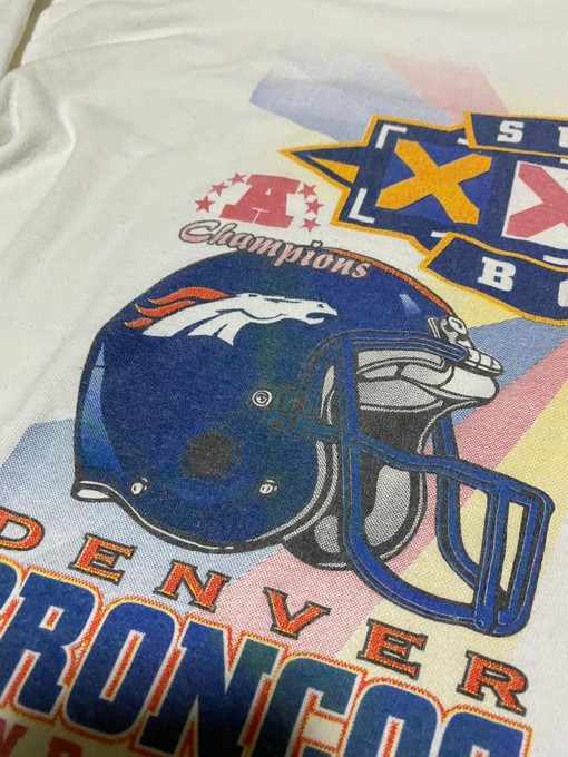 NCAA 98 Denver Broncos Vs Green Bay Packers Super Bowl Sweatshirt T-shirt - Ideal Gift for NFL Fans - Image 3