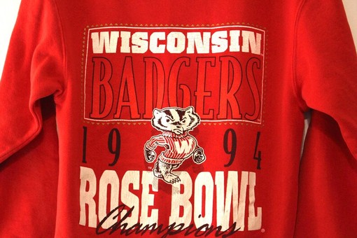 NCAA Gear for Kids: Vintage Kids University of Wisconsin Badgers 1994 Rose Bowl Sweatshirt - Image 2