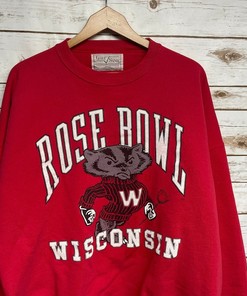 NCAA Gifts: Vintage Style Wisconsin Badgers 1994 Rose Bowl Badgers Football Sweatshirt, Hoodie, T-Shirt