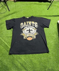 NCAA New Orleans Saints Faded Vintage Sweatshirt T-shirt - Ideal Gift for NFL Fans