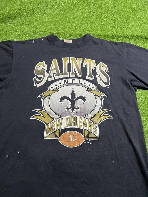 NCAA New Orleans Saints Faded Vintage Sweatshirt T-shirt - Ideal Gift for NFL Fans - Image 2