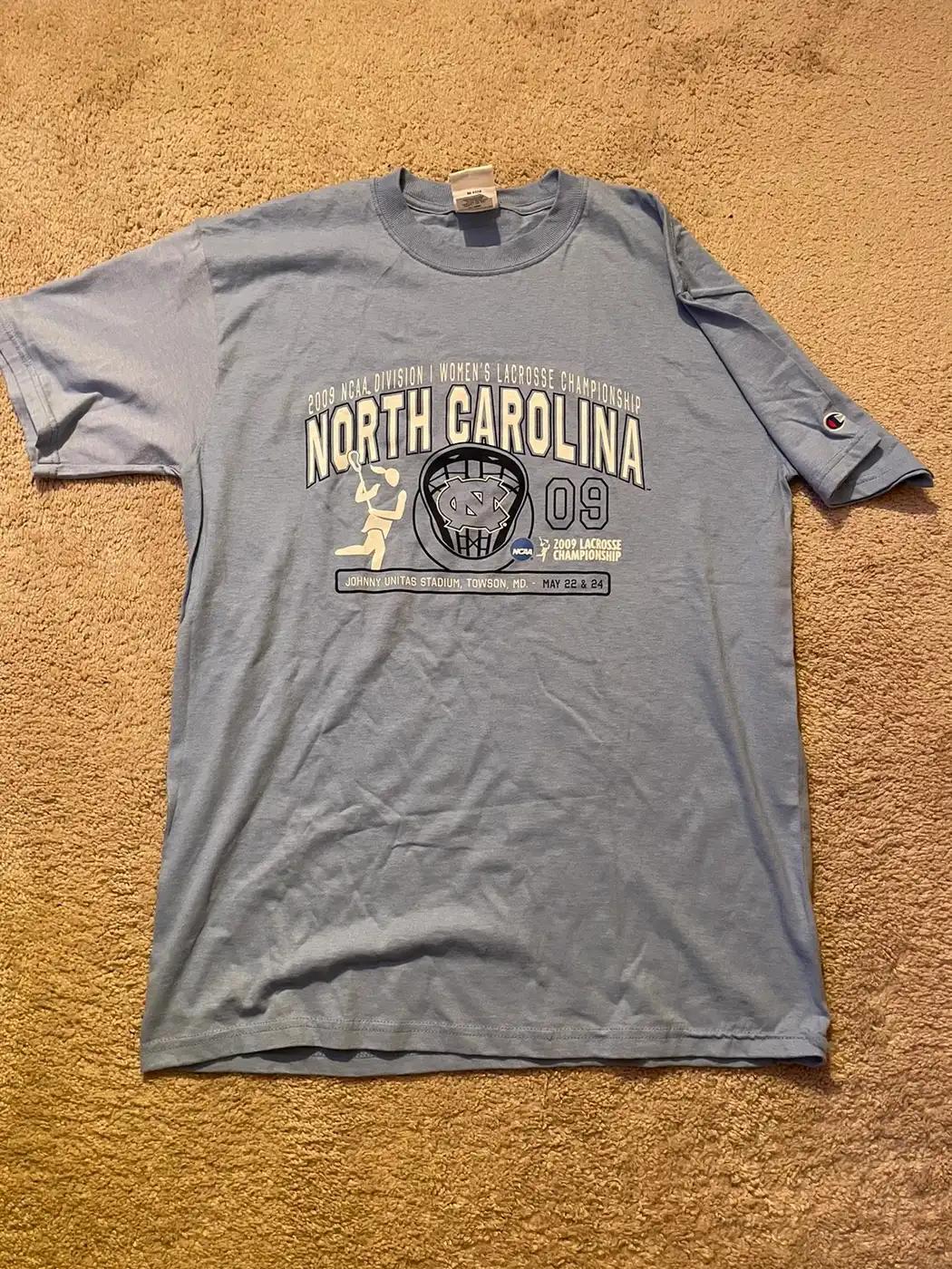 NCAA North Carolina T-Shirt Sweatshirt American Football Sweatshirt Sports Gifts for Fans