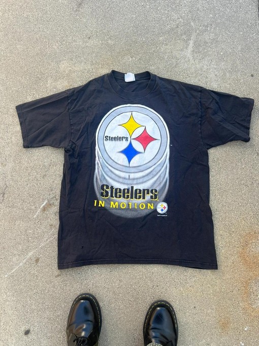 NCAA Steelers 90s Vintage Style Sweatshirt T-shirt - Ideal Gift for NFL Fans