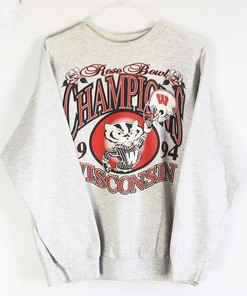 NCAA Vintage Style Wisconsin Badgers Rose Bowl Sweatshirt - University of Wisconsin Shirts