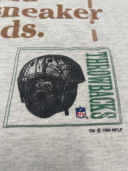 NFL 1994 Starr Throwbacks Vintage Style Football Sweatshirt T-shirt - Ideal Gift for NFL Fans - Image 2