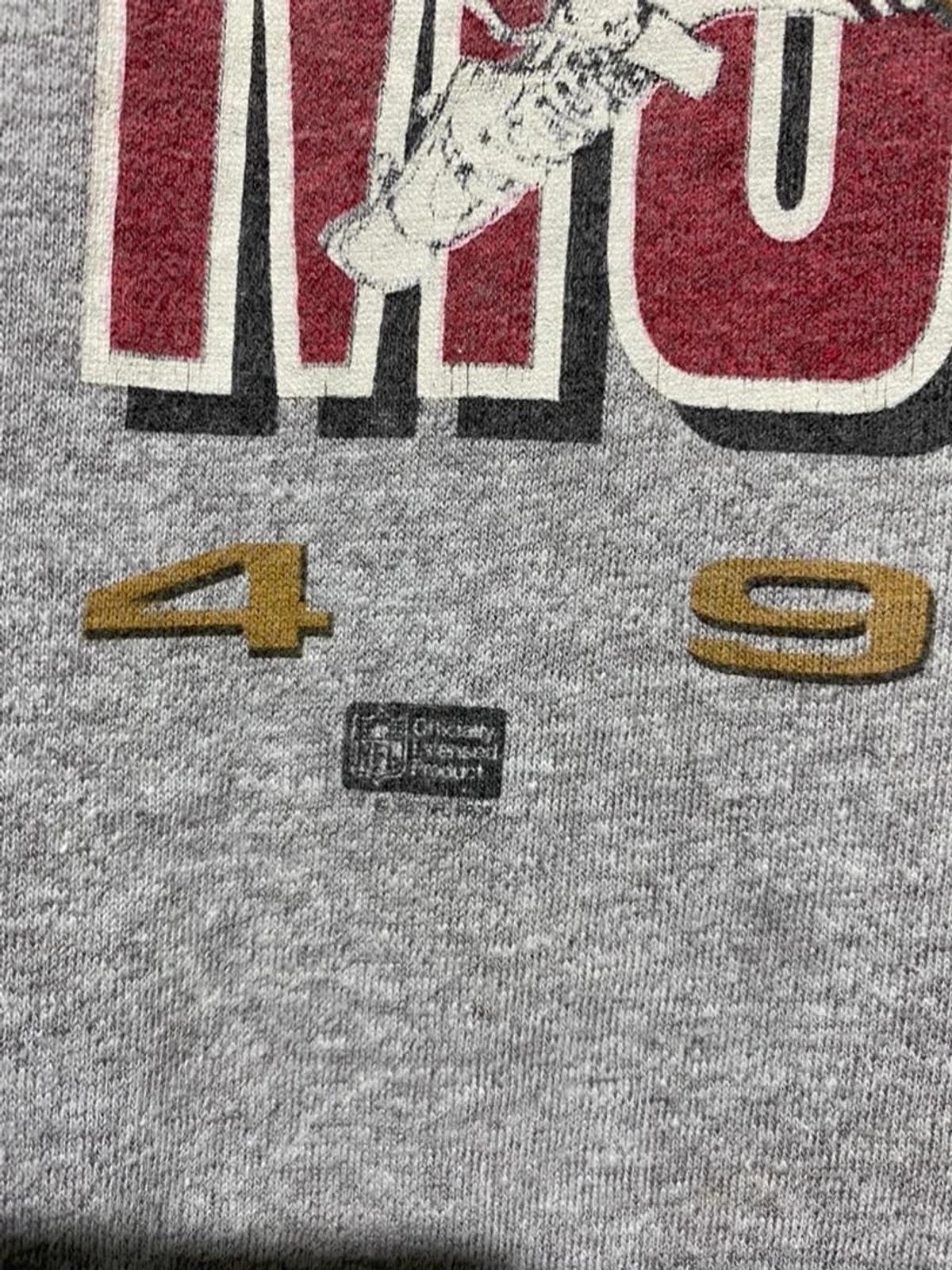 NFL Joe Montana Sweatshirt T-shirt - Vintage Style and Ideal Gift for Fans with ncaa shirts for men - Image 3