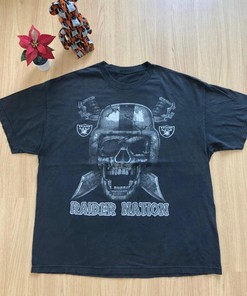 NFL Los Angeles Raiders Vintage Sweatshirt T-shirt - Ideal Gift for Retro NCAA Shirts & NFL Fans