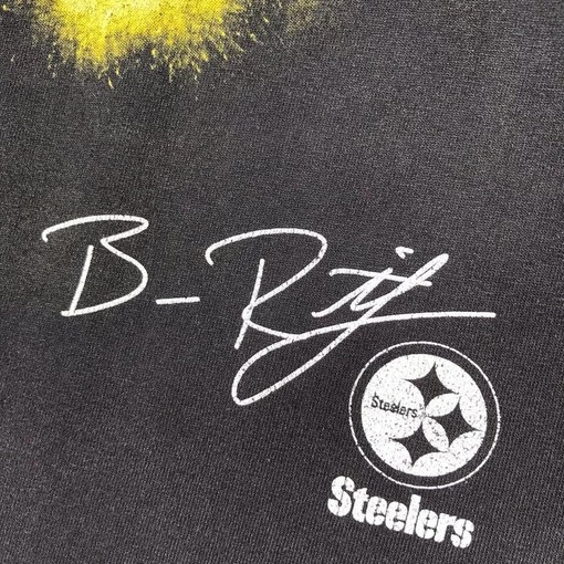 NFL Reebok Vintage Sweatshirt T-Shirt - Ideal Apparel for NFL Fans - Image 3