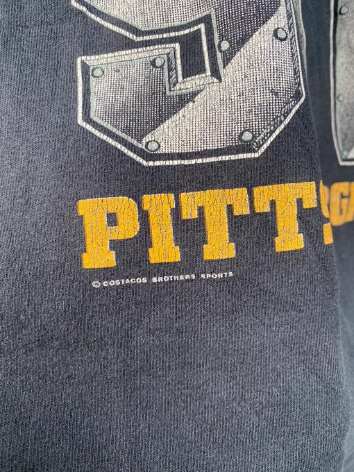 NFL Steelers Sweatshirt T-shirt - American Tee and Ideal Gift for Fans with college shirts - Image 2