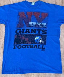 New York Giants NFL Vintage Style Sweatshirt T-shirt for Football Enthusiasts