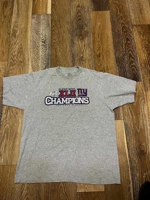 New York Giants Super Bowl Vintage Style Sweatshirt T-shirt for NFL Fans