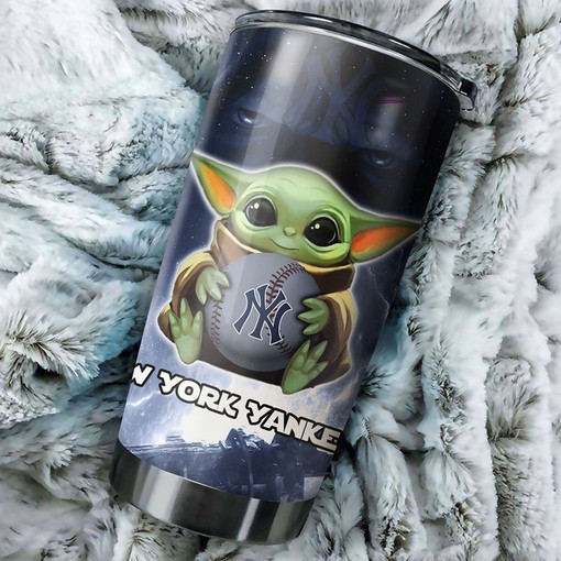New York Yankees MLB Tumbler with Cute Baby Yoda Design and Iconic MLB Logo