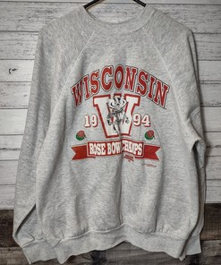 Nostalgic NCAA Football Gear: Wisconsin Badgers Vintage 1994 Rosebowl Sweatshirt in Red