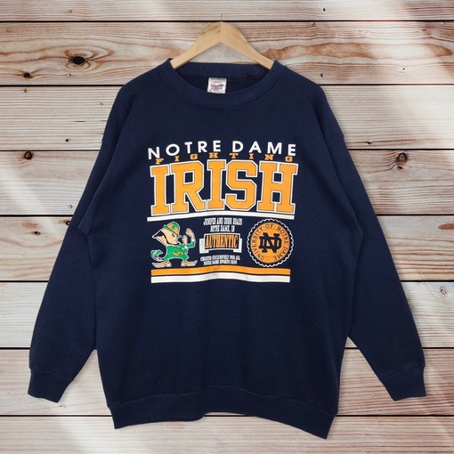 Notre Dame University Vintage Style Crewneck Sweatshirt Sweater Pullover, NCAA
