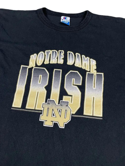 Notre Dame University Vintage Style T-Shirt Sweatshirt for Sports Fans - Image 2