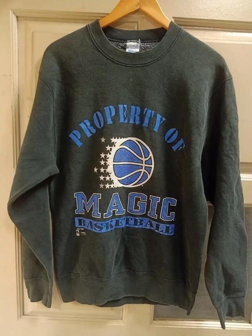 Orlando Magic Basketball Vintage Style 90S Sweatshirt and T-Shirt
