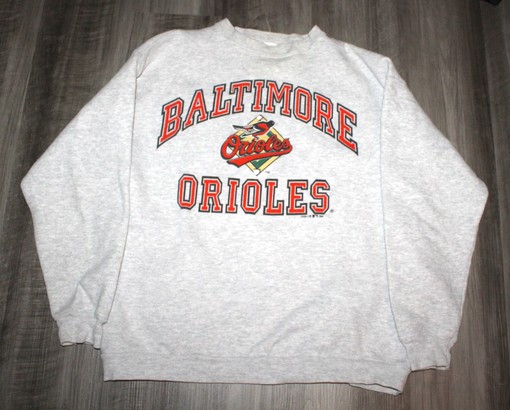 Oversized 90S Baltimore Orioles Sweatshirt with World Series Logo for Baseball Fans