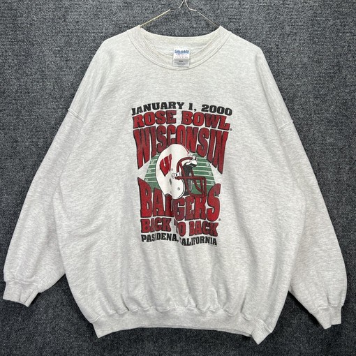 Perfect NCAA Apparel for Fans: Vintage Wisconsin Badgers Rose Bowl Sweatshirt