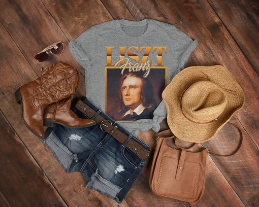 Pianist Franz Liszt Classical Music Artist Homage Shirt, Retro 90s Sweater - Image 3