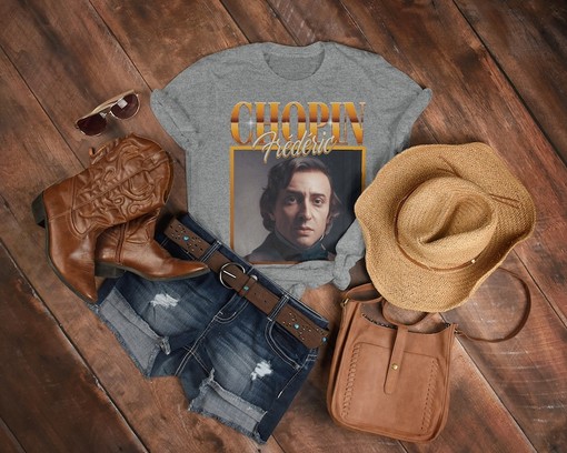 Pianist Legend  Chopin Homage Retro 90s Sweater Shirt, Chopin Fan Tee - Image 3
