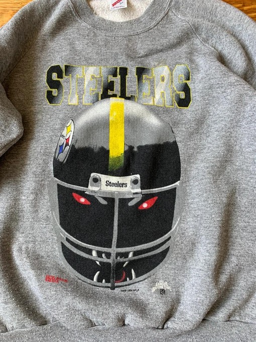 Pittsburgh Steelers 90s Vintage Style Sweatshirt T-shirt, for NFL Football Teams Fans - Image 2