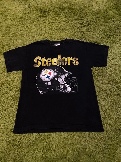 Pittsburgh Steelers Vintage Sweatshirt T-Shirt - Ideal Apparel for NFL Fans