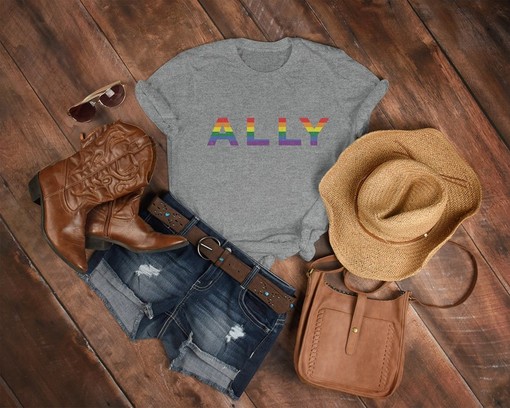 Pride Rainbow Love Symbol T-Shirt, LGBT Rainbow Flamingo Birds Tee, Free Mom Hugs Unisex Tee - Image 3