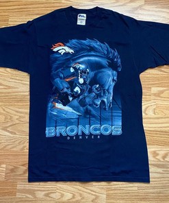 Pro Player Broncos Denver Sweatshirt T-shirt - Vintage Style NFL Football Teams Gifts for Fans