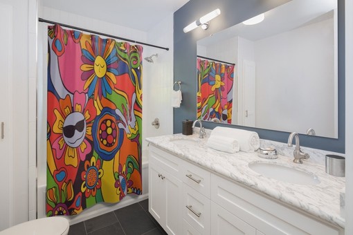 Psychedelic Hippie Shower Curtain, Retro Groovy Tub Accessory - Image 4