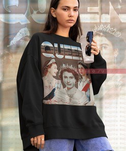 QUEEN ELIZABETH II Sweatshirt - A Classic Movie Shirts for Women Fan Tee