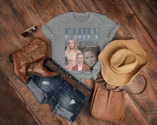RETRO EMILY BLUNT Vintage Tee - Homage Shirt for Fans - Retro 90s Emily Blunt Quotes Merch - Image 3