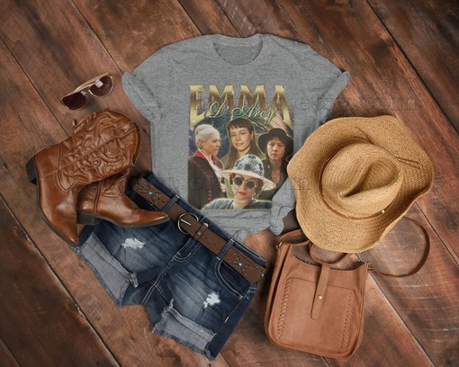RETRO EMMA D'ARCY Homage Tee - Vintage Shirt for Fans - Retro 90s Emma Dâ€™Arcy Quotes Merch - Image 3