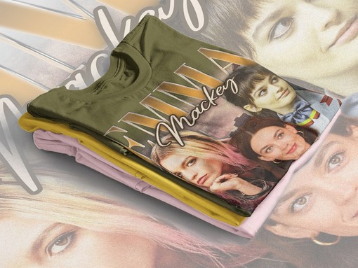 RETRO EMMA MACKEY Homage Tee - Vintage Shirt for Fans - Retro 90s Emma Mackey Quotes Merch - Image 4