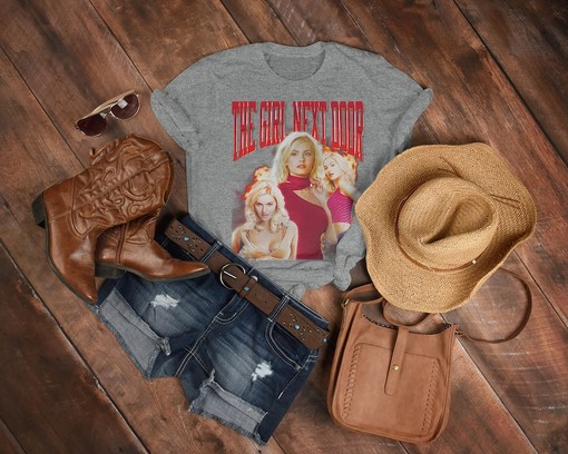 RETRO The Girl Next Door Vintage Homage T-Shirt, Elisha Cuthbert and Emile Hirsch Movie Fan Merchandise - Image 3