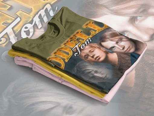 RETRO Tom Odell Vintage and Homage T-Shirt, Heal Jubilee Singer Fan Merchandise, 90s Retro Sweater - Image 4