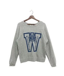 Represent University Of Wisconsin with American Football Apparel: Shirts, Hoodies, and More