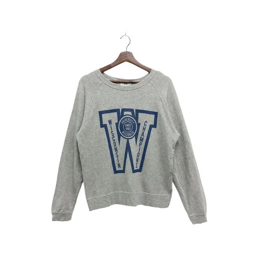 Represent University Of Wisconsin with American Football Apparel: Shirts, Hoodies, and More