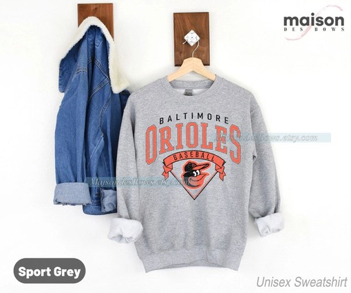 Retro Baltimore Orioles Baseball Sweatshirt, Vintage Style for Fans - Image 2