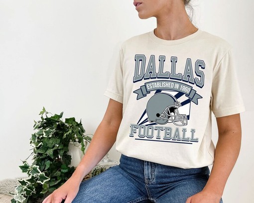 Retro Dallas Football Crewneck Sweatshirt Hoodie Shirt for NFL Fans with NCAA Shirts for Men and Women - Image 4