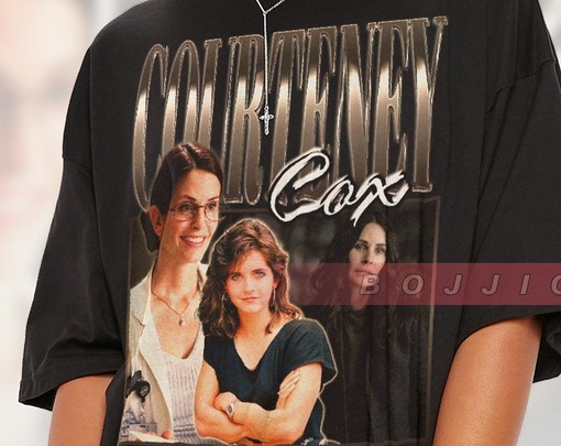 Retro Friends TV Show Tee featuring Courteney Cox as Monica Geller and Ross Geller, Lisa Kudrow as Phoebe Buffay - Image 2
