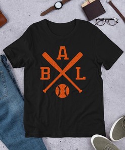 Retro MLB Baltimore Orioles Tee for Fans: Vintage Baltimore Baseball Bats Retro Bal Unisex T-Shirt