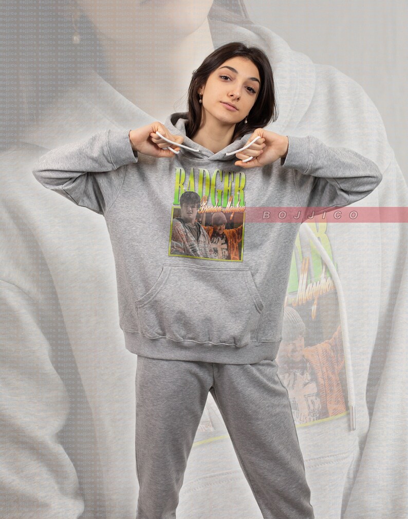 Retro Movie Shirt: RETRO BADGER Brandon Mayhew Sweatshirt with Skinny Pete and Breaking Bad characters - Image 2