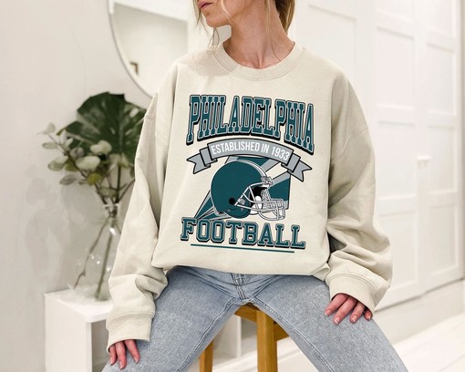 Retro Philadelphia Eagles Football Team Sweatshirt - Classic Vintage Design for NFL Fans